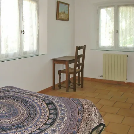 Apartment With One Bedroom In Saint-remy-de-provence, With Pool Access
